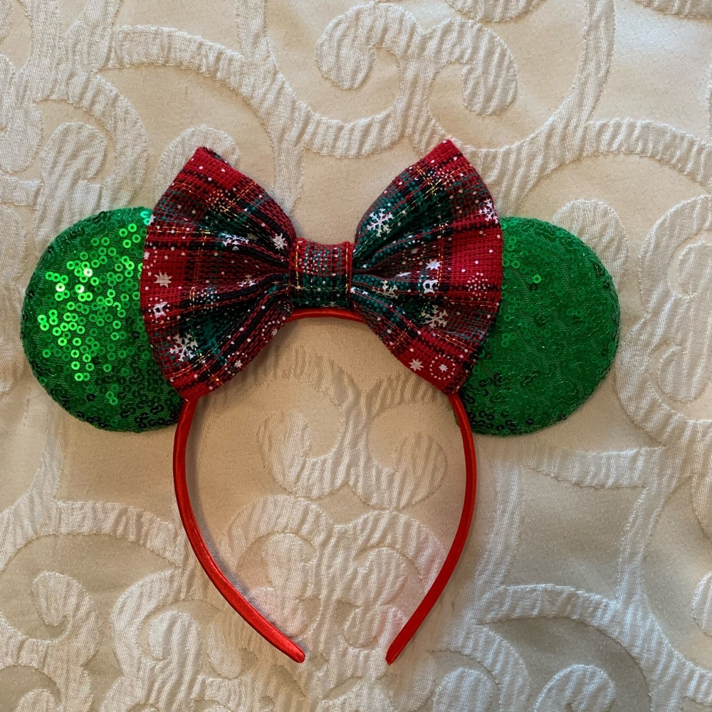 Minnie Mouse Headband With Bow